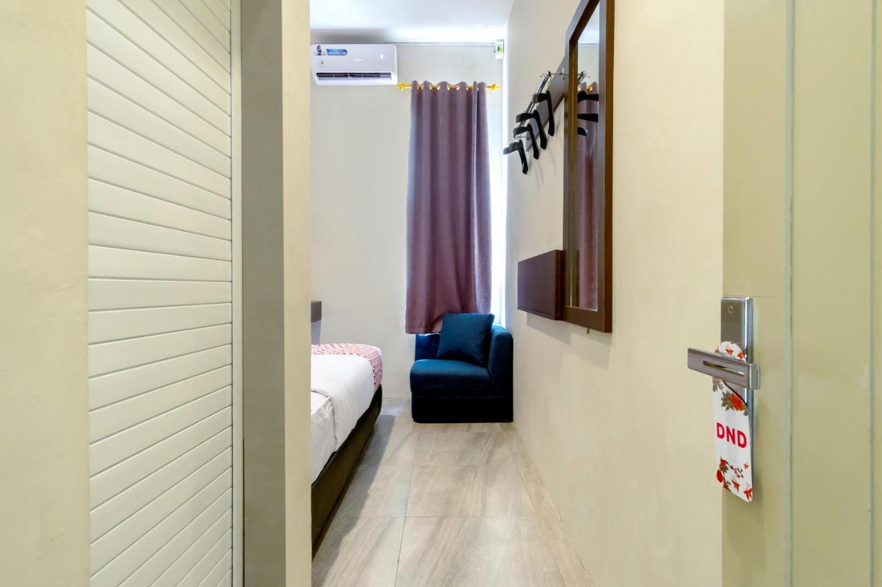 Vosstel Guest House Медан Екстериор снимка